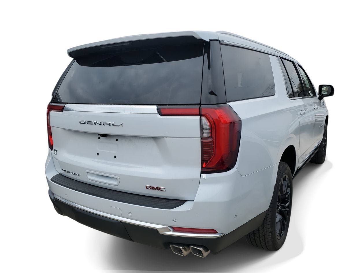 New 2026 GMC Yukon XL Denali w/ Sun & Power Step Package AWD/4WD image 5