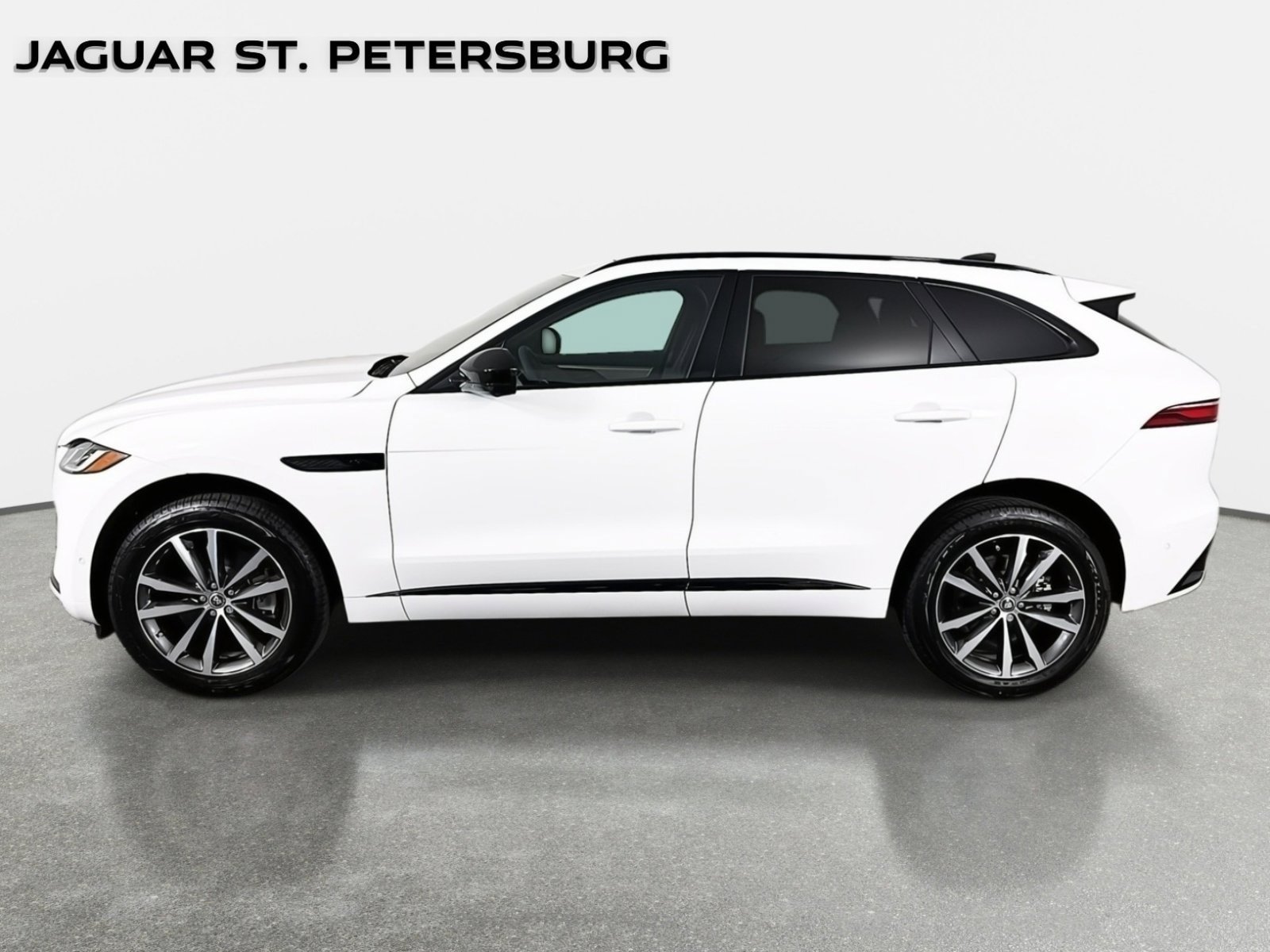 New 2026 Jaguar F-PACE R-Dynamic S AWD/4WD image 8