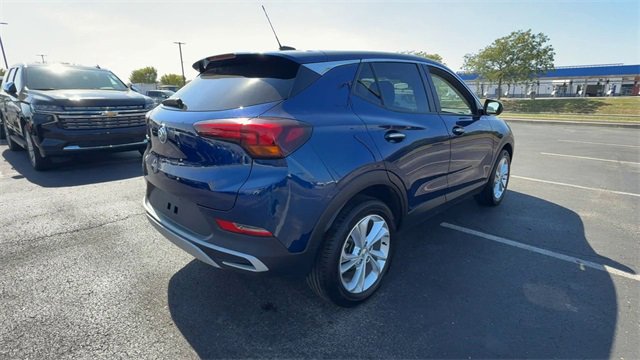 Used 2023 Buick Encore GX Preferred w/ Cold Weather Comfort Package image 8