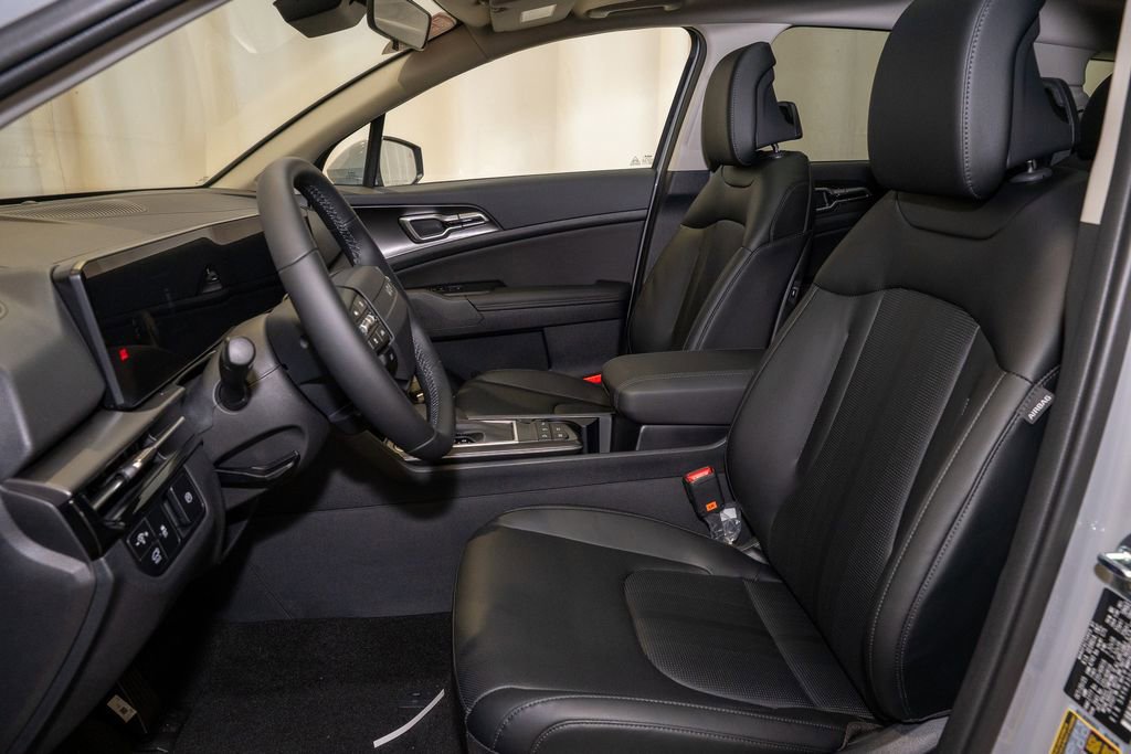 New 2026 Kia Sportage EX w/ EX Panorama Roof Package image 15