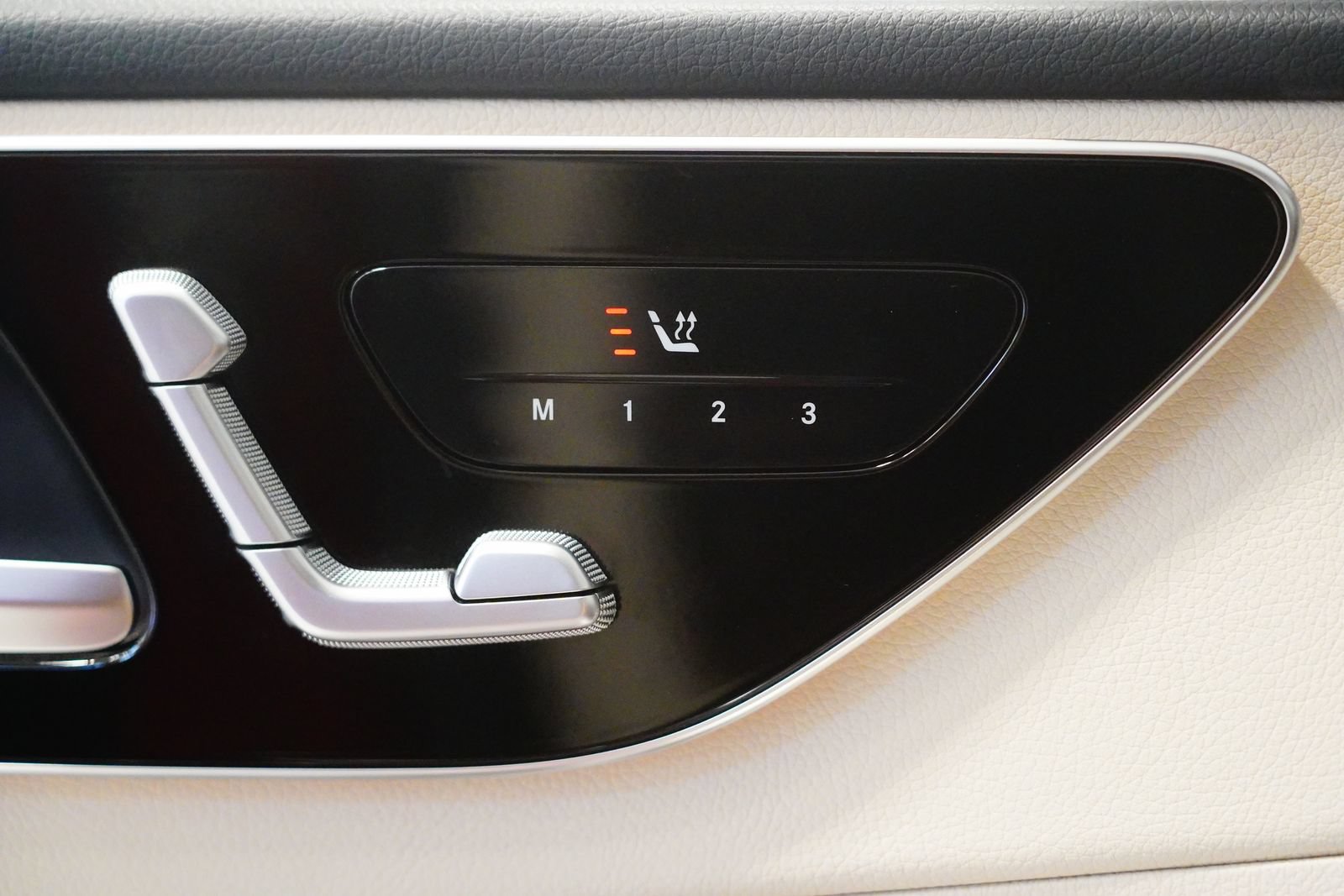 Used 2026 Mercedes-Benz C 300 4MATIC Sedan image 26