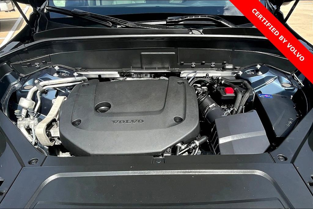 Certified 2023 Volvo XC90 B6 Plus image 12