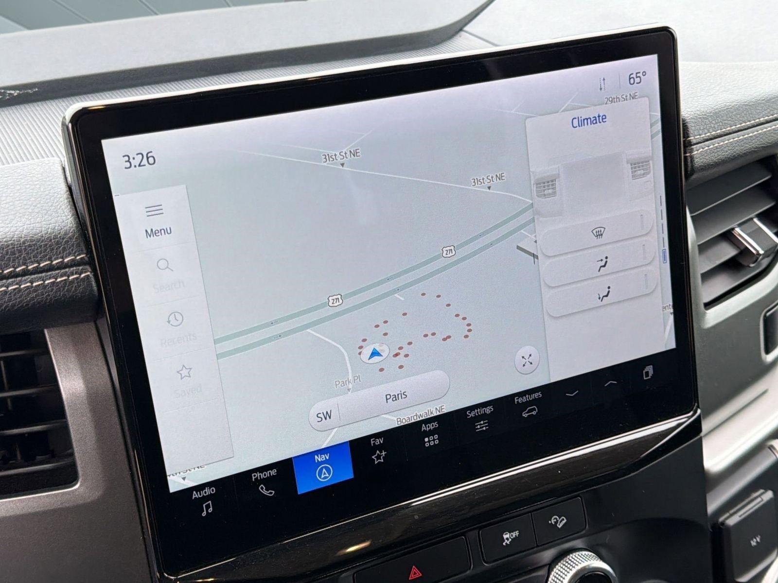 Used 2022 Ford Expedition XLT image 25