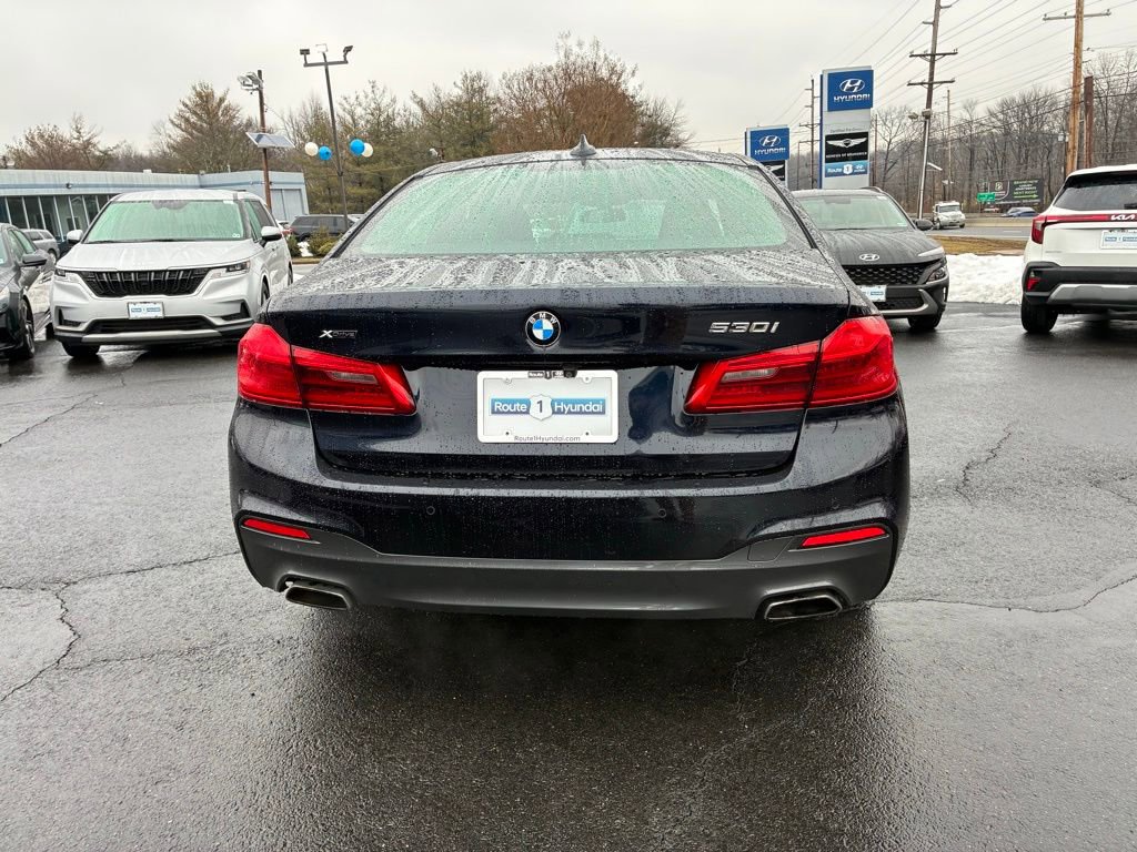 Used 2019 BMW 530i xDrive w/ M Sport Package image 6