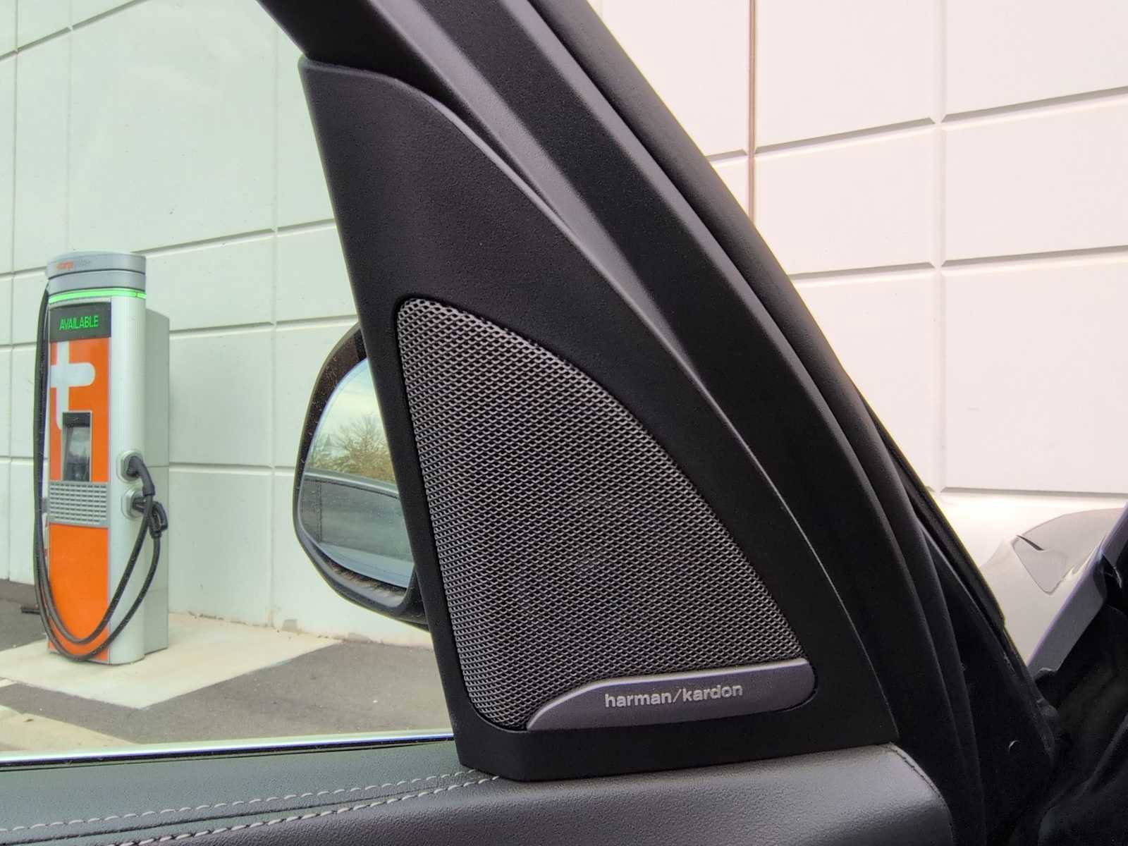 Used 2026 BMW X5 xDrive40i w/ Premium Package image 33