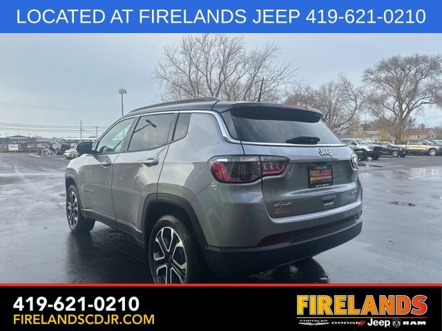 Used 2024 Jeep Compass Limited image 8