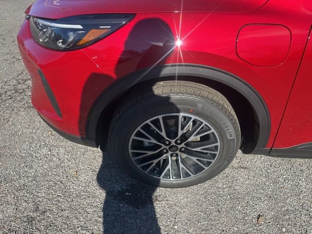 New 2026 Ford Escape SE w/ PHEV Premium Package FWD image 10