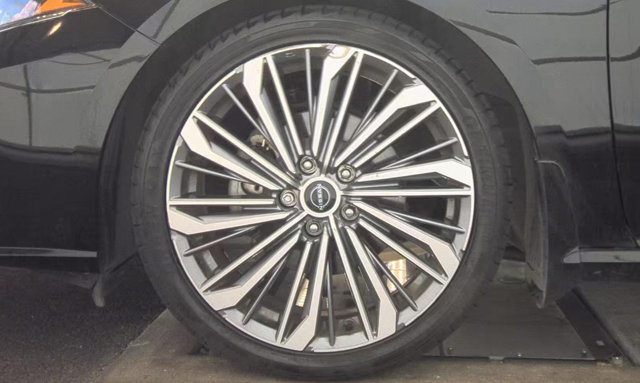 Used 2023 Nissan Altima 2.5 SL FWD image 7