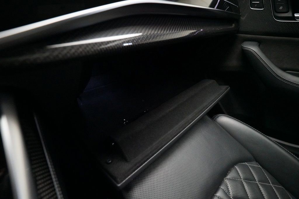 Used 2021 Audi SQ8 Premium Plus w/ Luxury Package image 31