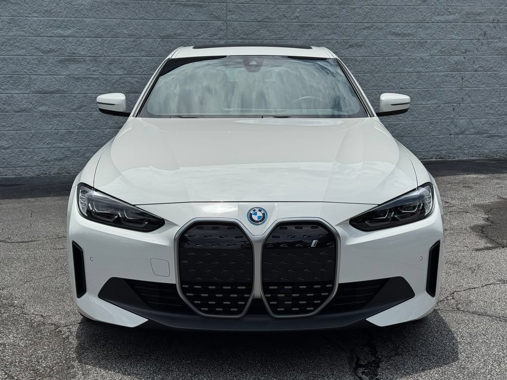 Used 2023 BMW i4 eDrive35 w/ Premium Package RWD image 5