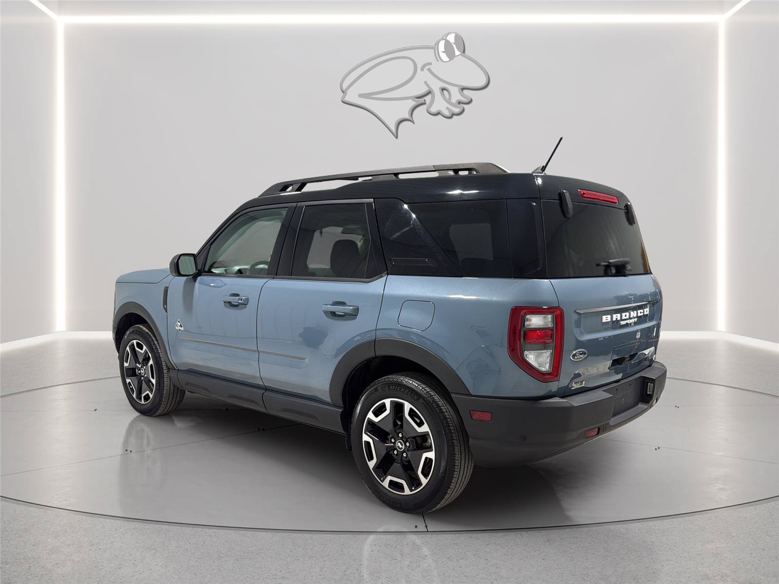 Certified 2024 Ford Bronco Sport Outer Banks w/ Tech Package AWD/4WD image 3