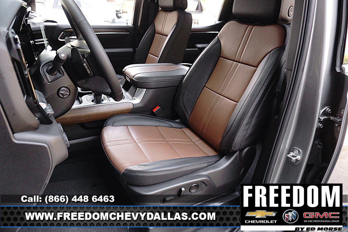 New 2025 Chevrolet Silverado 1500 High Country w/ Technology Package AWD/4WD image 13