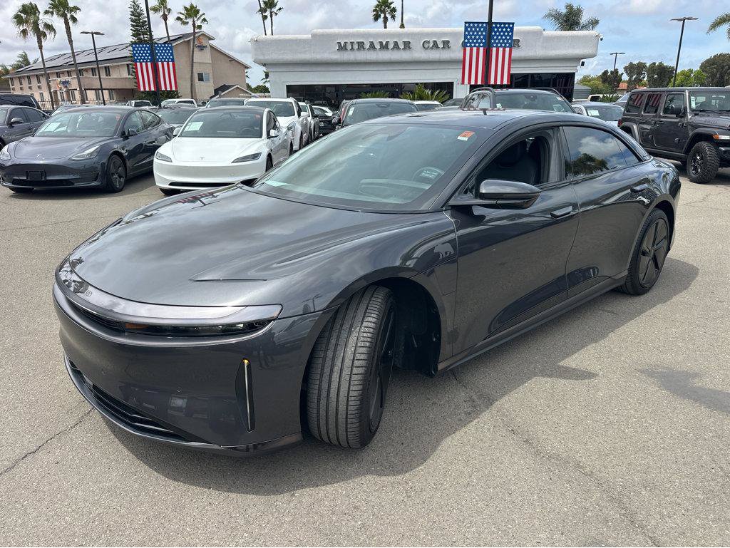 Used 2024 Lucid Air Pure RWD image 11