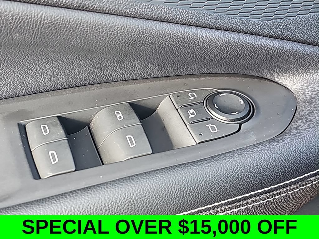 Used 2024 Chevrolet Blazer EV LT AWD/4WD image 29
