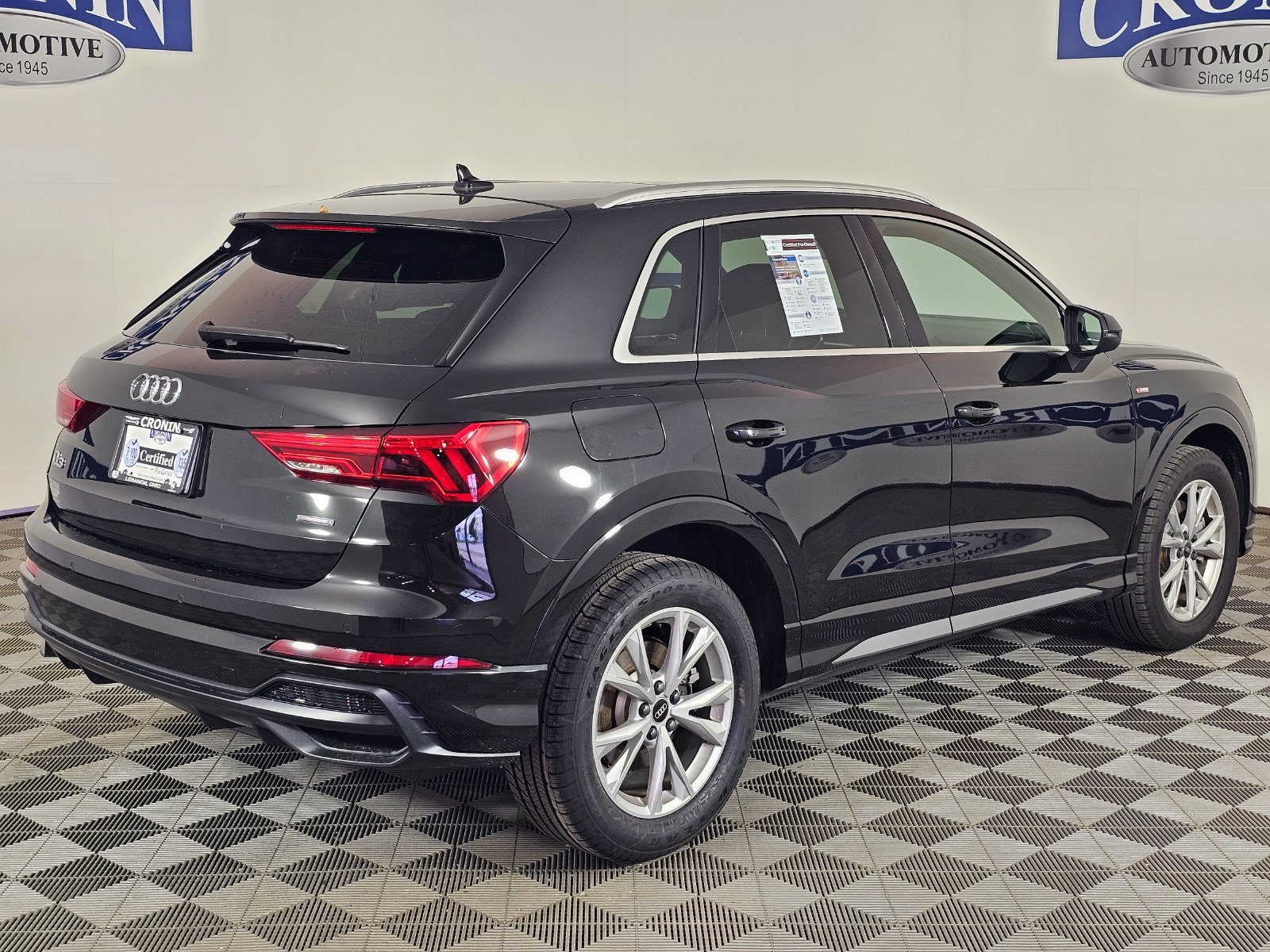 Used 2022 Audi Q3 2.0T Premium Plus w/ Premium Plus Package AWD/4WD image 33