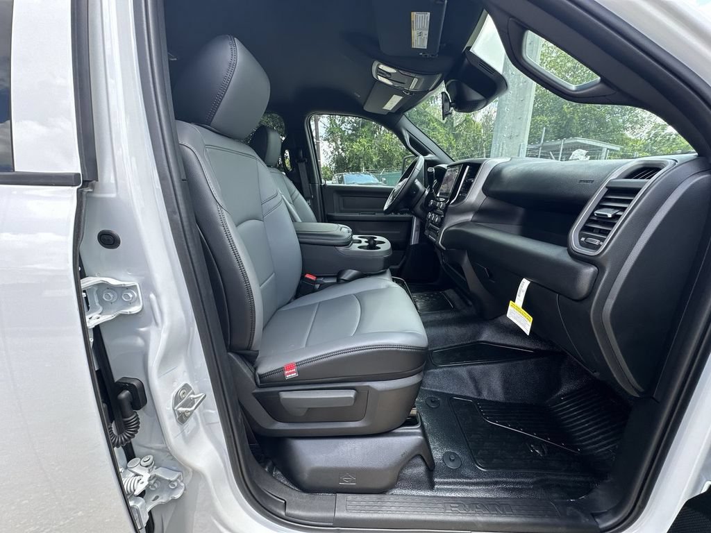 New 2026 RAM 3500 Tradesman w/ Chrome Appearance Group A AWD/4WD image 35