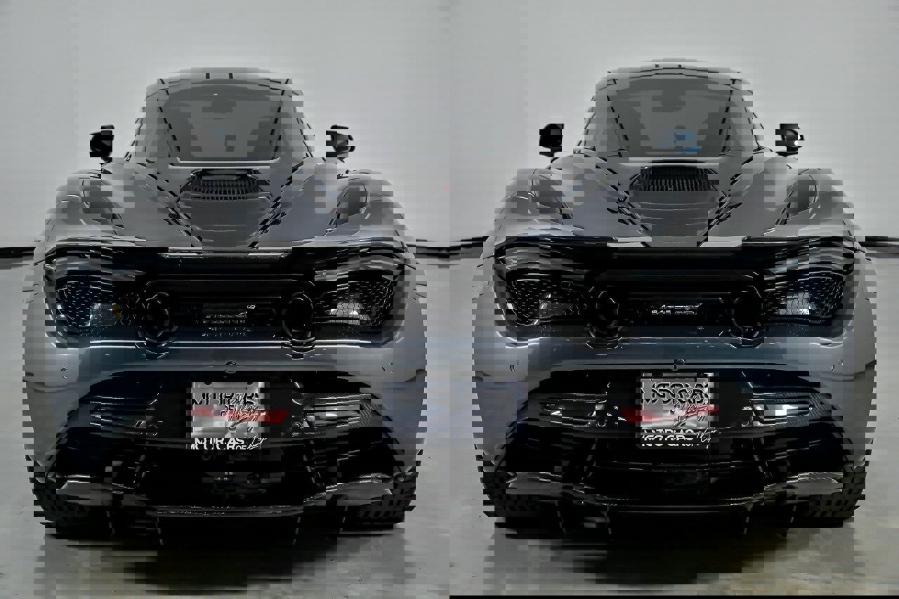 Used 2018 McLaren 720S Performance image 13