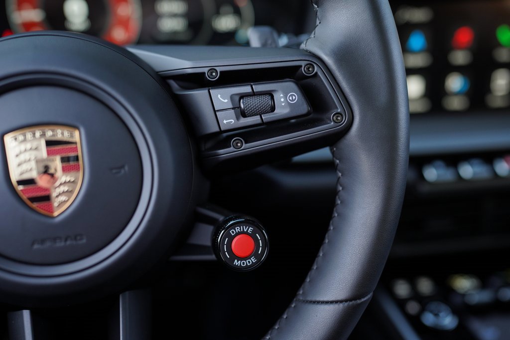 Used 2025 Porsche 911 Carrera S image 29