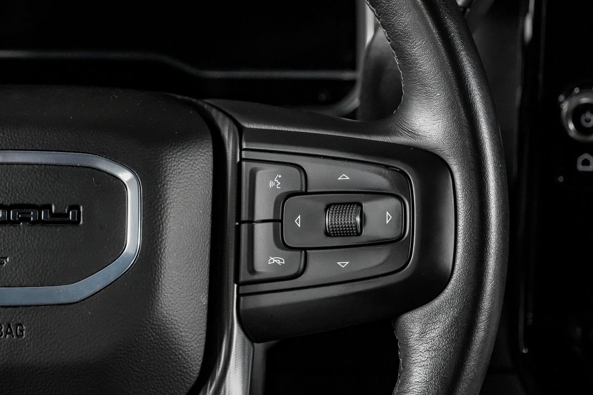 Used 2024 GMC Sierra 3500 Denali Ultimate AWD/4WD image 18