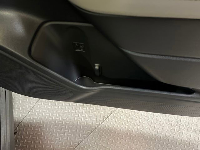 Used 2025 Subaru Forester Premium AWD/4WD image 63