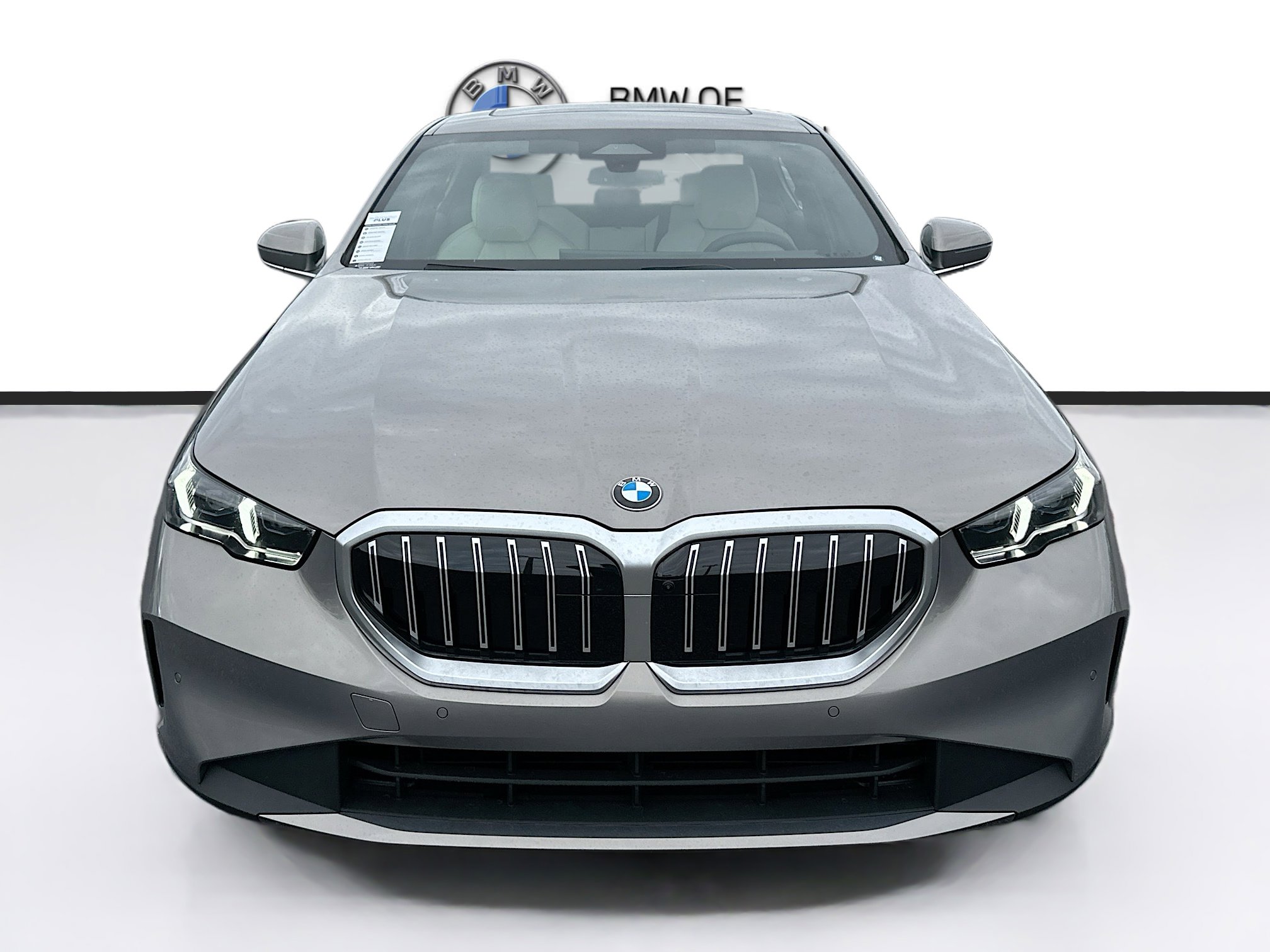 New 2026 BMW 530i w/ Convenience Package image 2