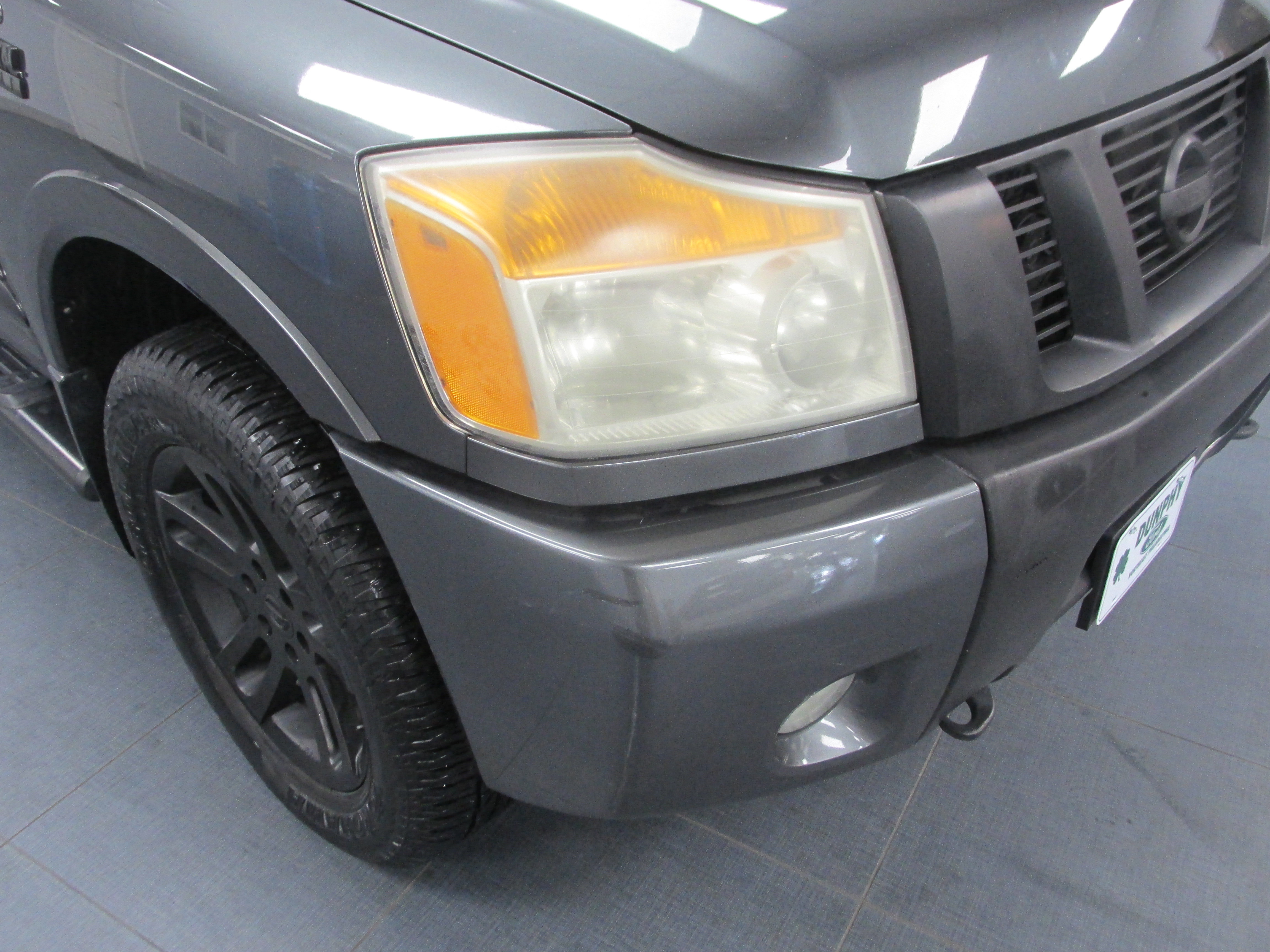 Used 2011 Nissan Titan SL w/ Heavy Metal Edition Pkg AWD/4WD image 10