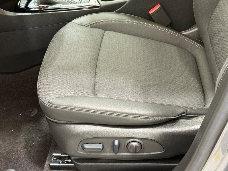 Used 2023 Buick Encore GX Select w/ Experience Buick Package image 20