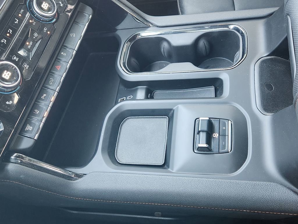 Used 2024 GMC Sierra 2500 AT4 w/ AT4 Premium Plus Package image 23