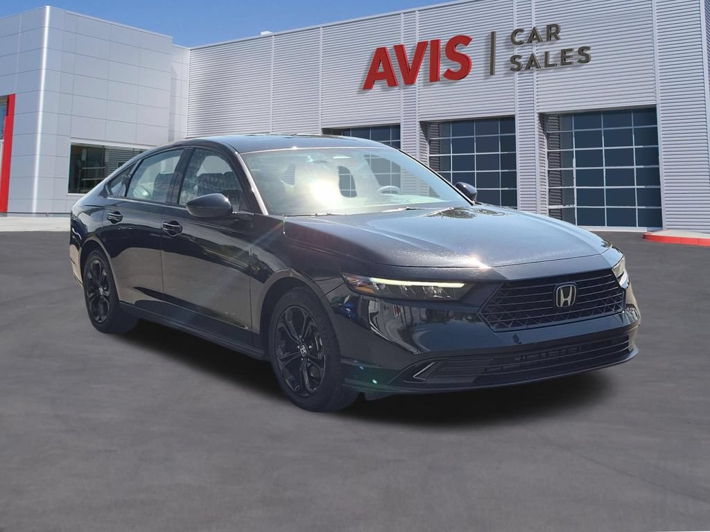 Used 2025 Honda Accord SE image 3