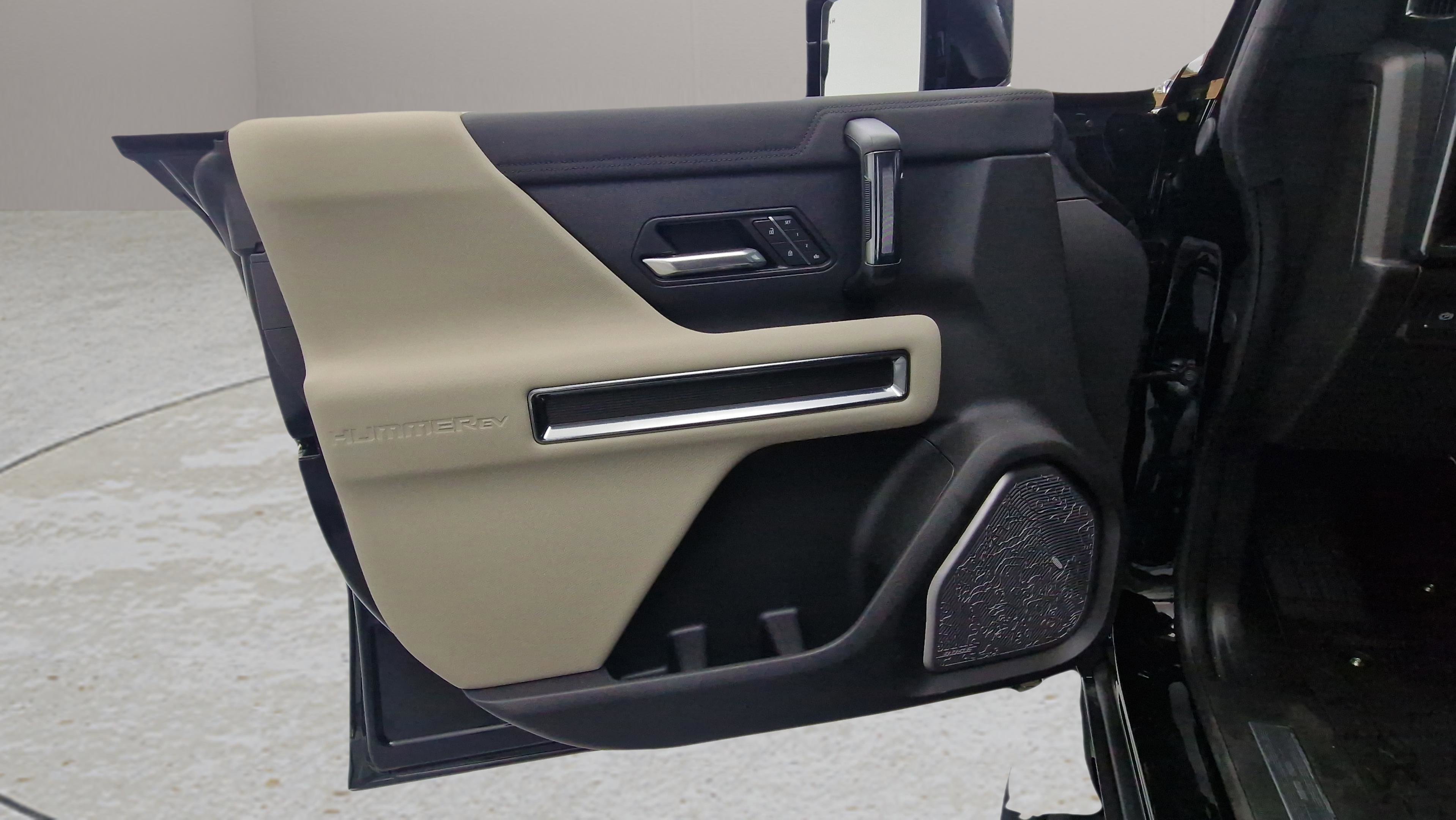 New 2026 GMC Hummer EV 4x4 Crew Cab image 15