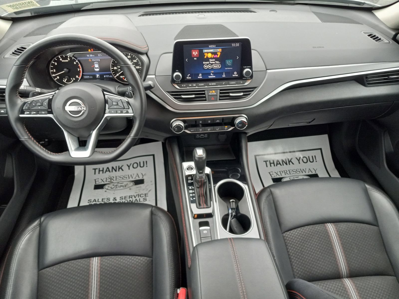 Used 2025 Nissan Altima 2.5 SR image 15