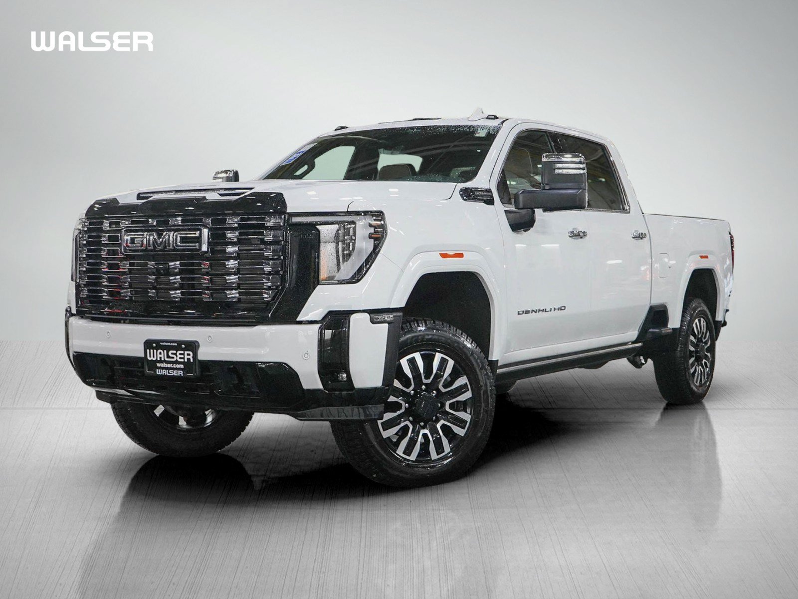 Used 2025 GMC Sierra 3500 Denali Ultimate AWD/4WD image 1