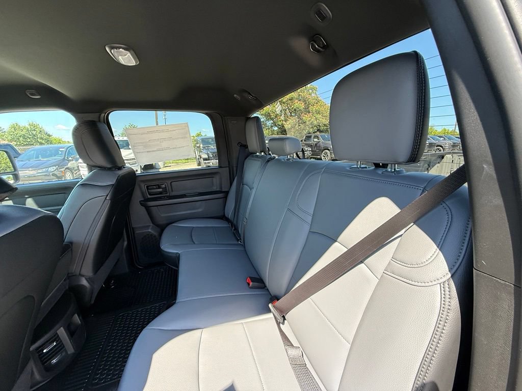 New 2026 RAM 3500 Tradesman AWD/4WD image 26