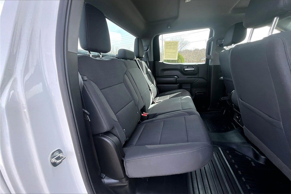 Used 2024 Chevrolet Silverado 1500 W/T w/ Z71 Off-Road Package image 26