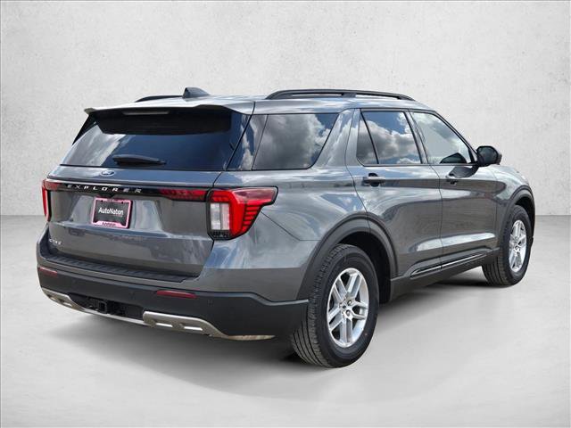New 2026 Ford Explorer Active w/ Active Comfort Package image 2