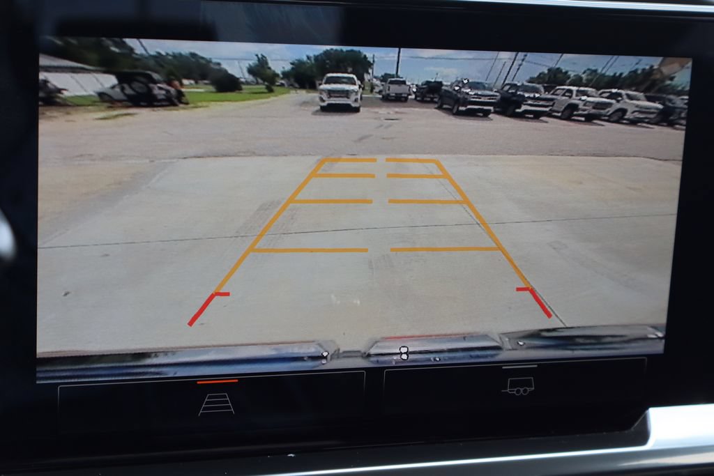 Used 2023 GMC Sierra 1500 Elevation AWD/4WD image 17