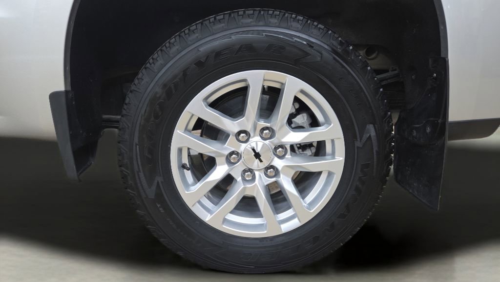 Used 2020 Chevrolet Silverado 1500 RST AWD/4WD image 35