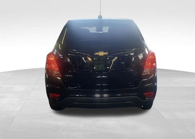 Used 2021 Chevrolet Trax LS w/ Tint and Cruise Package image 10
