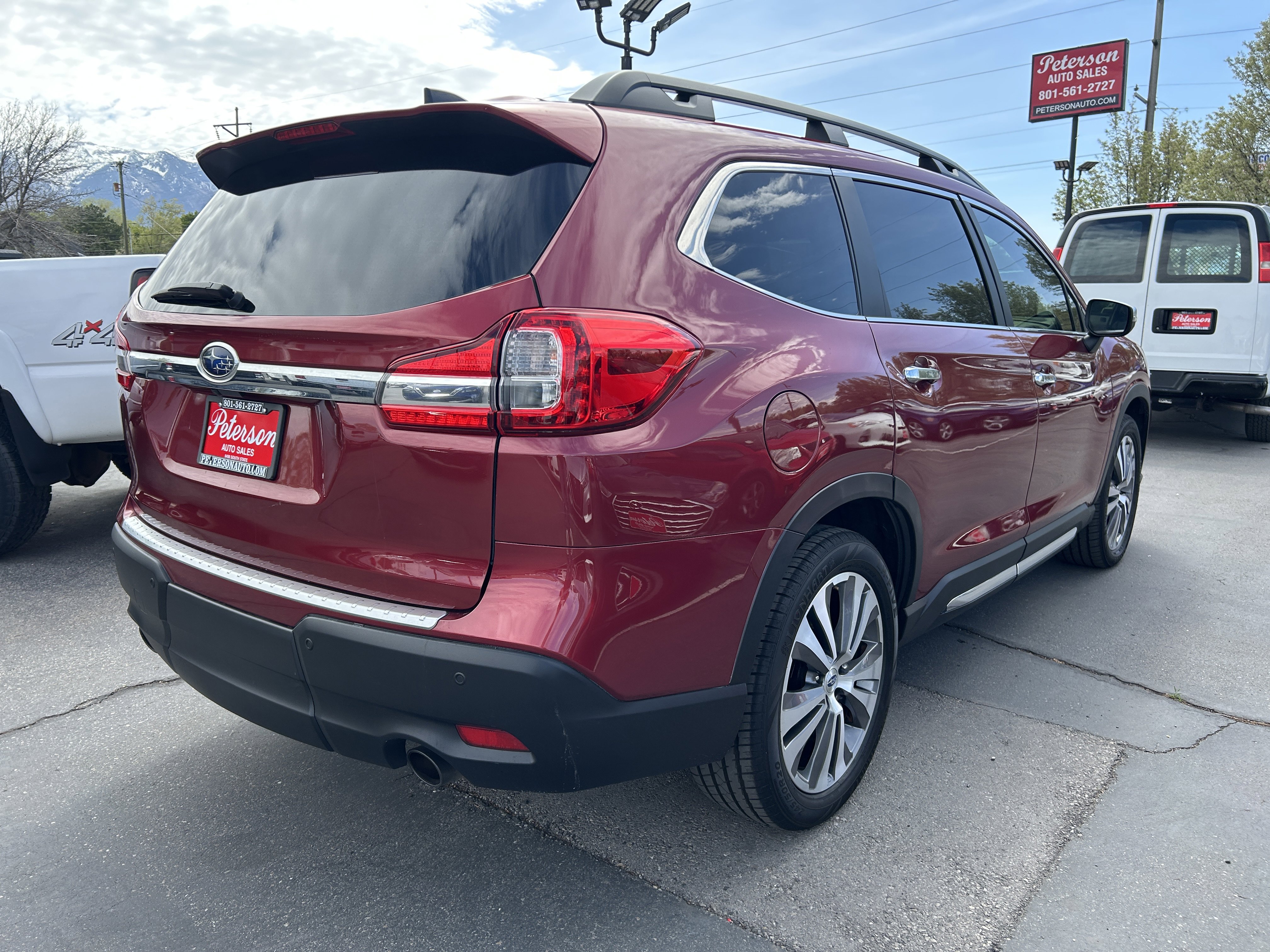 Used 2019 Subaru Ascent Touring w/ Popular Package #3 image 6