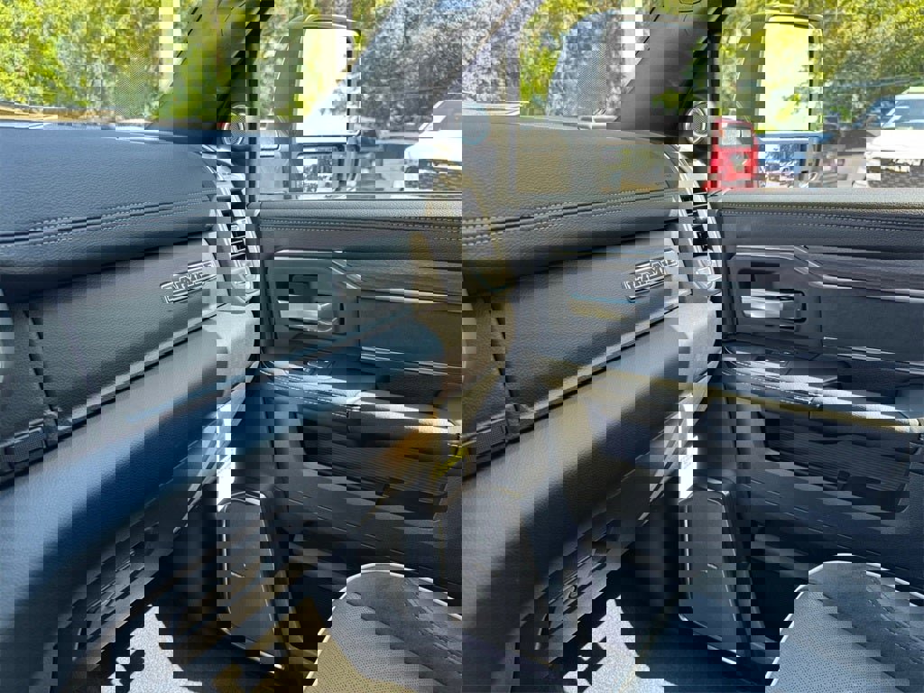 New 2025 RAM 2500 Laramie image 26