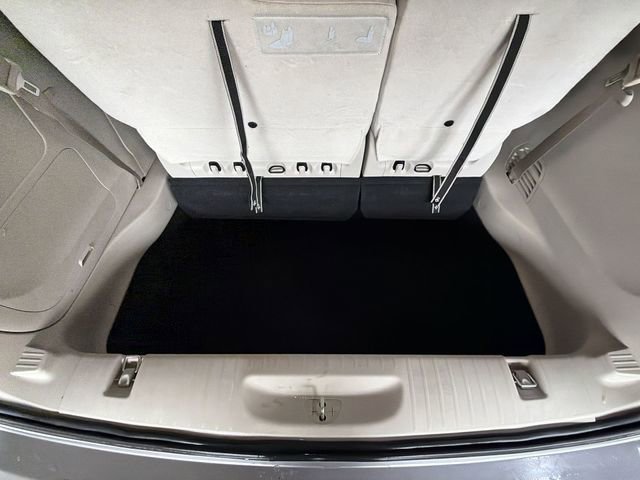 Used 2018 Chrysler Pacifica Touring-L image 24