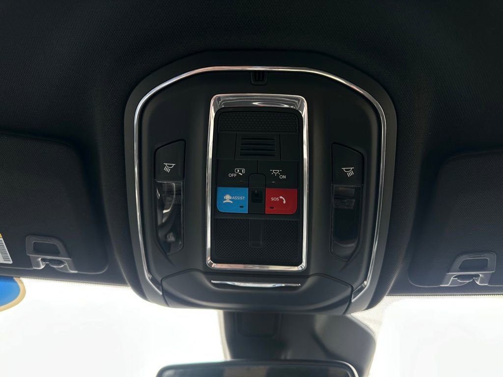 Used 2024 Jeep Grand Cherokee L Laredo AWD/4WD image 26