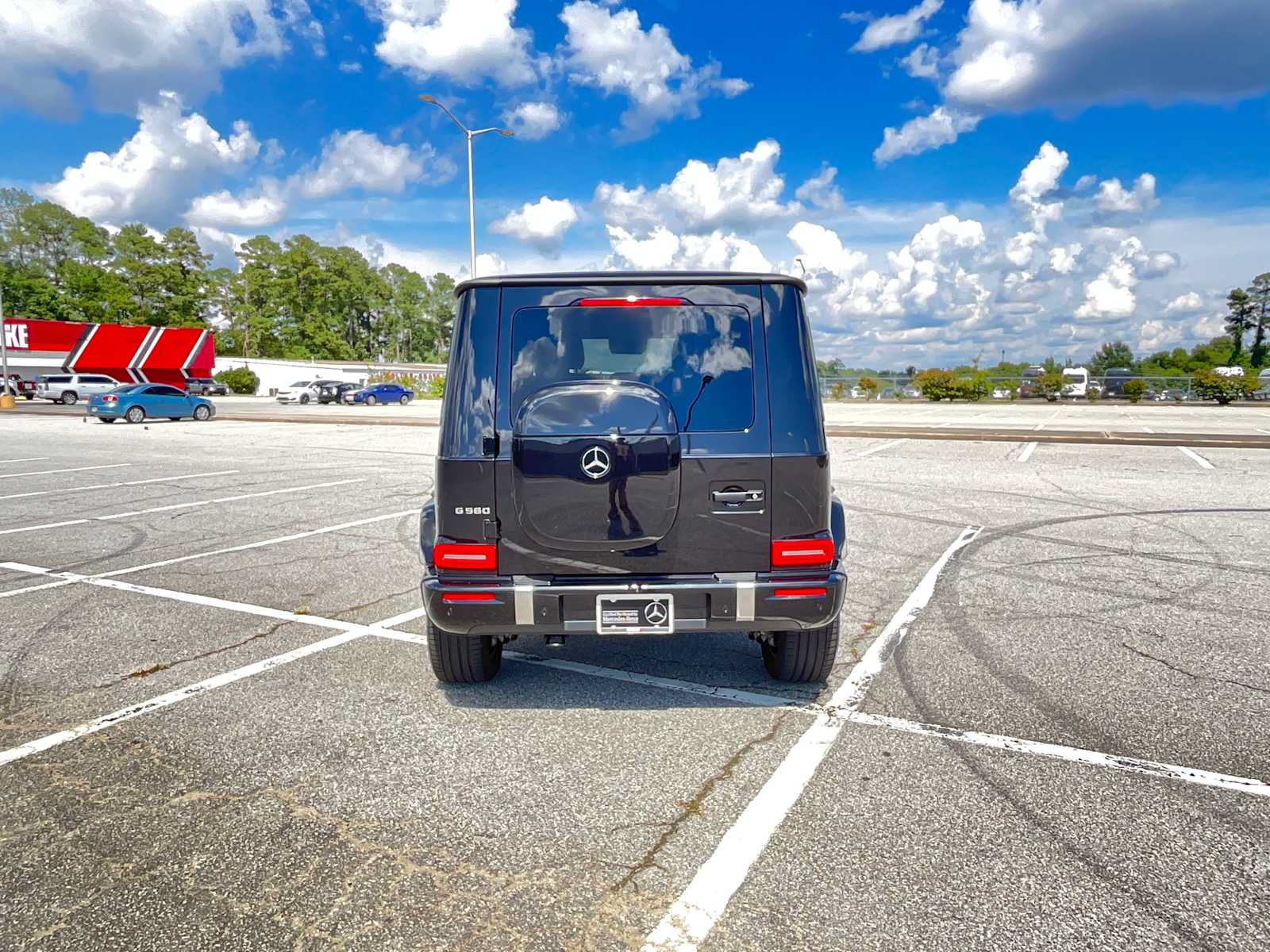 Certified 2025 Mercedes-Benz G 580 w/ EQ Technology image 32