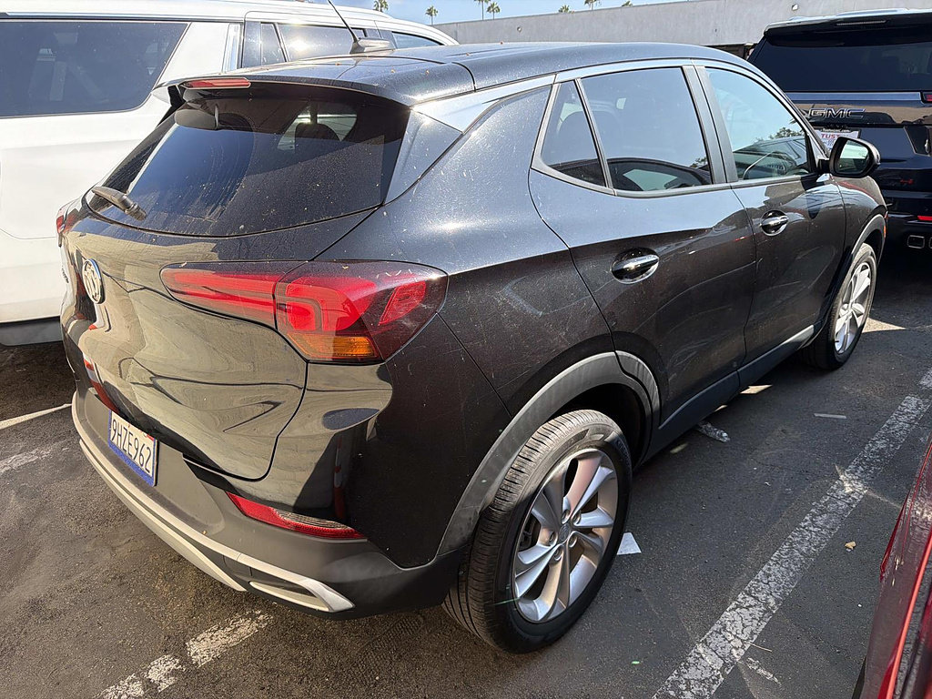 Used 2023 Buick Encore GX Preferred w/ Cold Weather Comfort Package FWD image 2