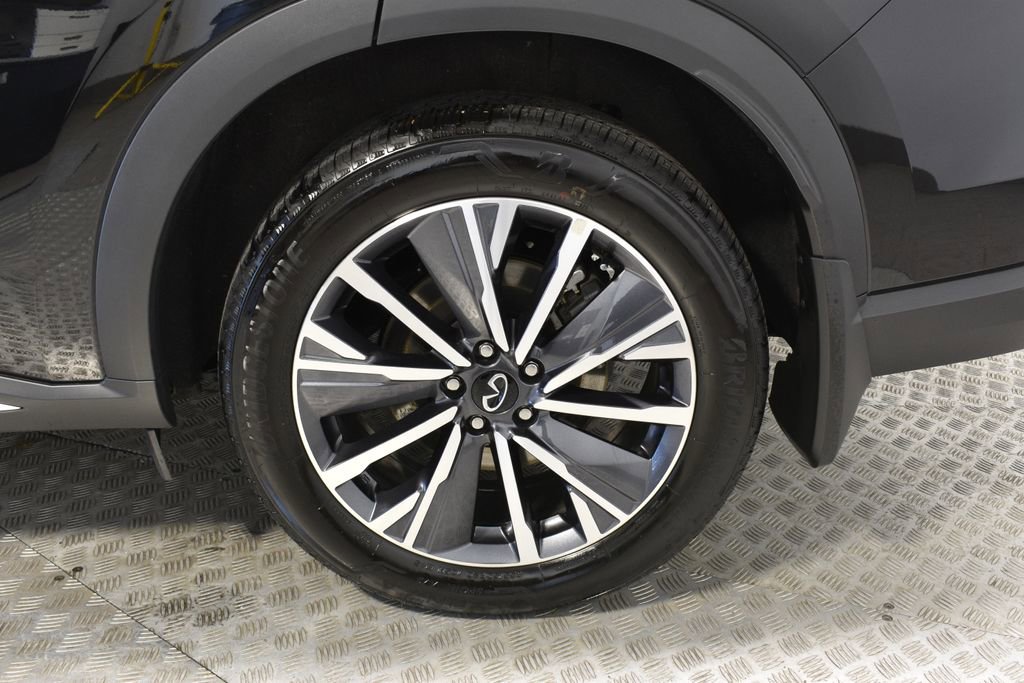 Certified 2026 INFINITI QX60 Luxe w/ Family Package image 37