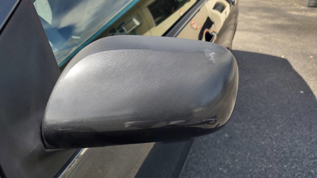 Used 2007 Toyota Yaris Sedan image 9