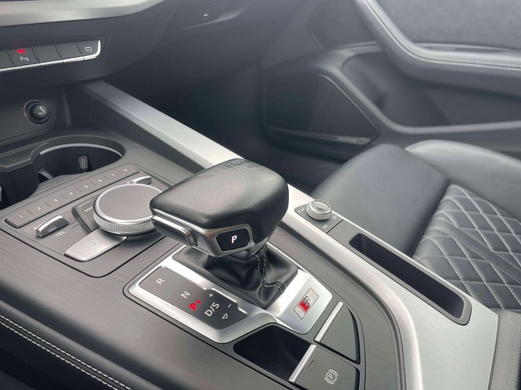 Used 2018 Audi S4 Premium Plus w/ Navigation Package AWD/4WD image 31