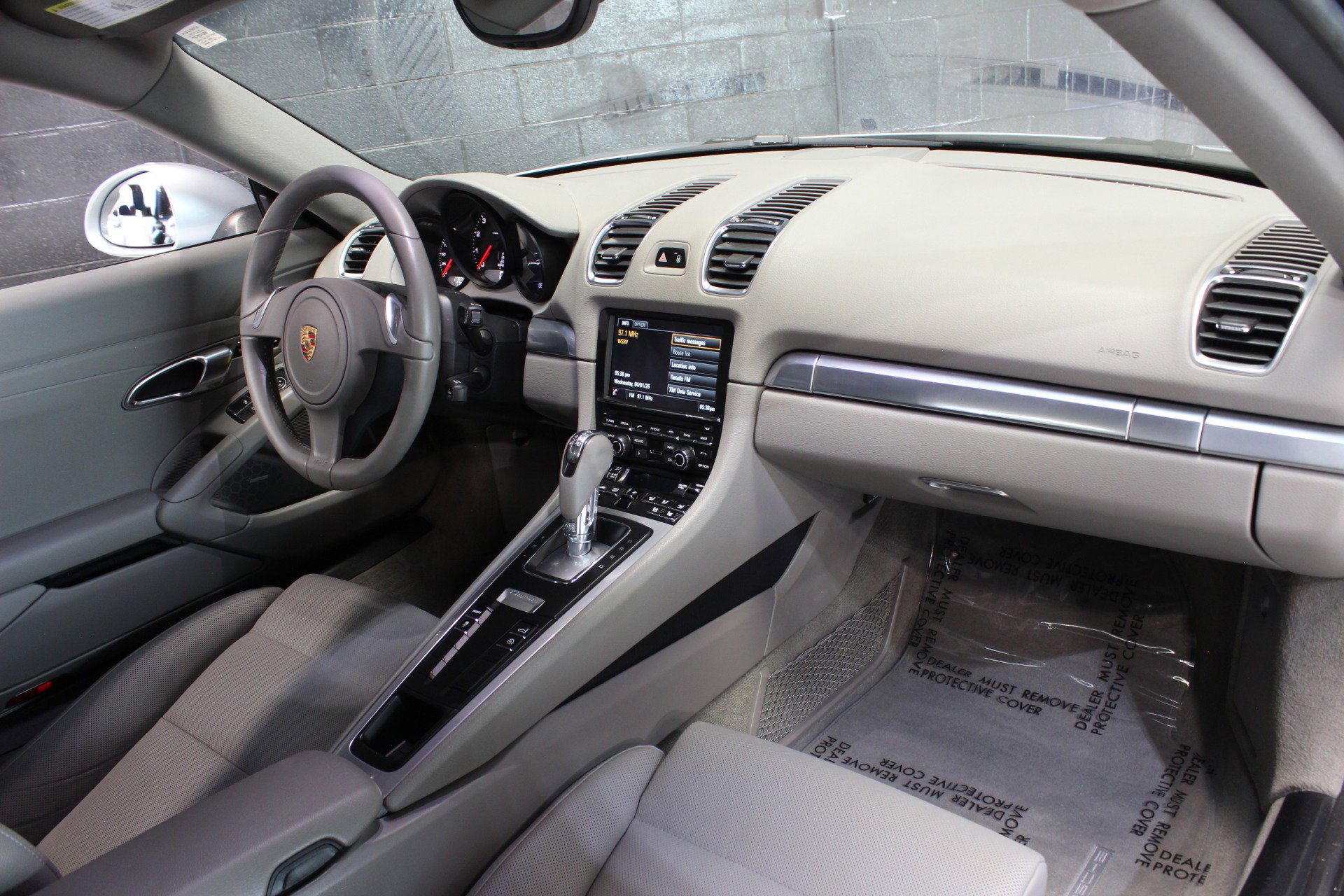 Used 2015 Porsche Cayman image 35