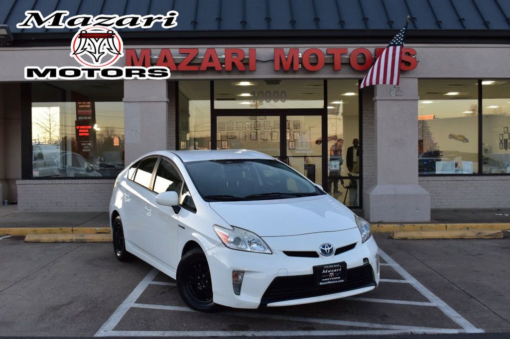Used 2015 Toyota Prius Two