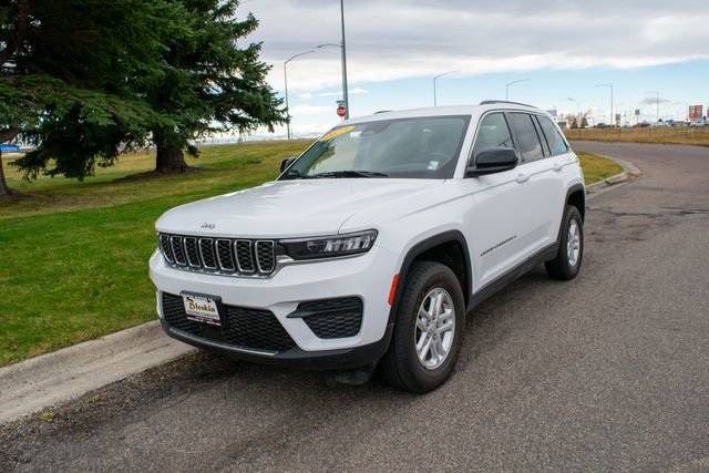 Used 2023 Jeep Grand Cherokee Laredo